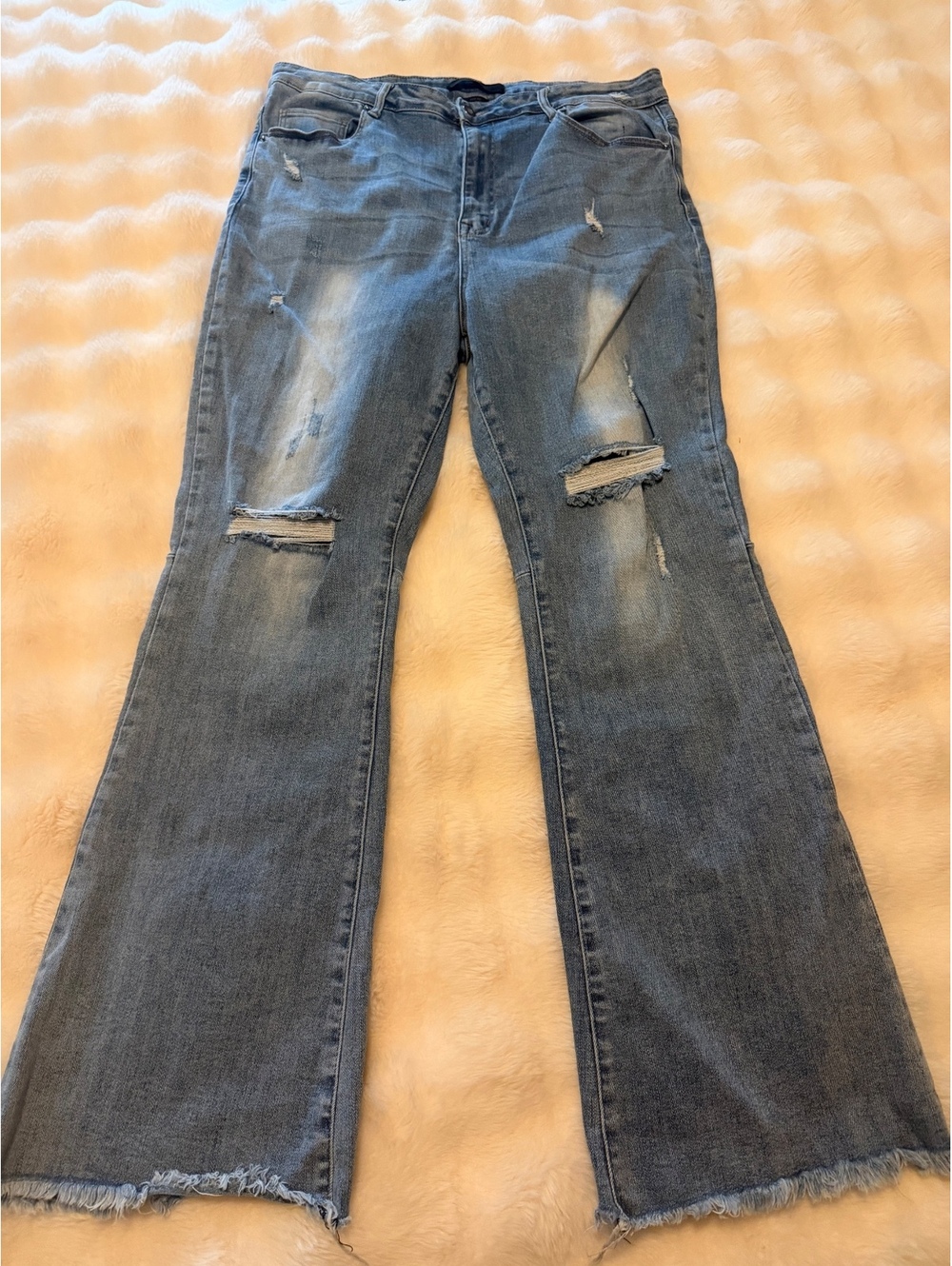 Risen Women's 3XL Light Blue Distressed Flared Jeans